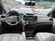 Toyota Sienna 2011 Red - 5