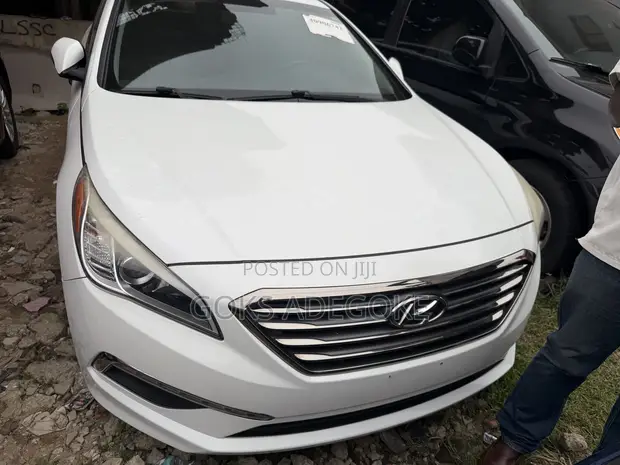 Hyundai Sonata 2015 White - 1