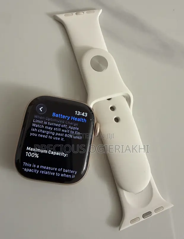 Apple Watch Series 11 42mm GPS + Cellular Open Box Gold - 1