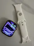 Apple Watch Series 11 42mm GPS + Cellular Open Box Gold - 4