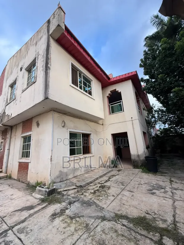 5-Bedroom Semi-Detached Duplex with BQ in Kado for Sale - 1