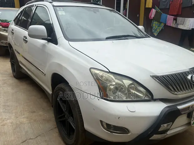 Lexus RX 350 2007 White - 1