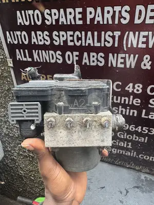 Toyota RAV4 2017-2018 ABS Module