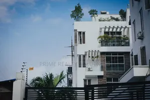 5 Bedroom Duplex Don Sayawa a Banana Island, Lagos