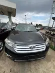 Toyota Highlander SE 3.5L 4WD 2013 Black - 4