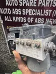 Toyota RAV4 2017-2018 ABS Control Unit - 3