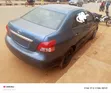 Toyota Yaris 2009 Shuɗi - 2
