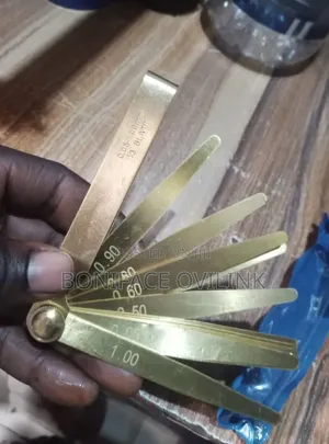Metric Feeler Gauge 0.05-1mm, 13 Blades, Brass