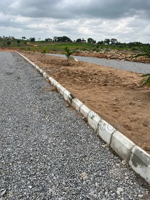 Filin Dama da C of O a Apo Wassa, FCT Abuja - 1