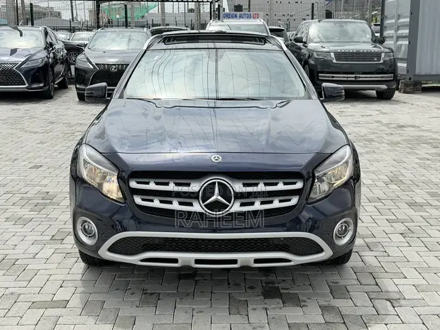 Mercedes-Benz GLA 250 2018 Blue - 1