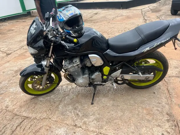 Suzuki Bandit 600cc 2010 - 1