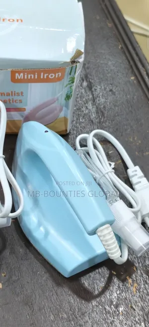 Mini Portable Pressing Iron with Spray Bottle