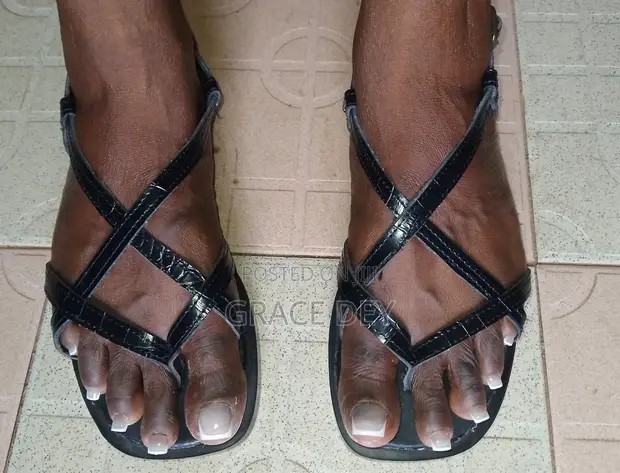 Women's Leather Sandals & Slippers - Sizes 42-43 - 1