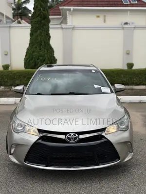 2015 Toyota Camry XSE Sedan - Foreign Used
