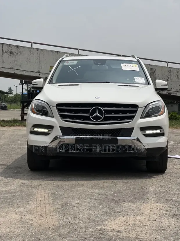 2015 Mercedes-Benz ML350 4MATIC SUV AWD - 1