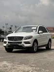 2015 Mercedes-Benz ML350 4MATIC SUV AWD - 4