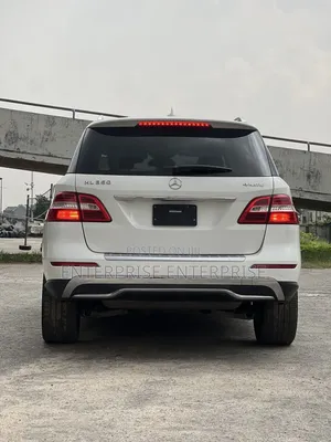 2015 Mercedes-Benz ML350 4MATIC SUV AWD