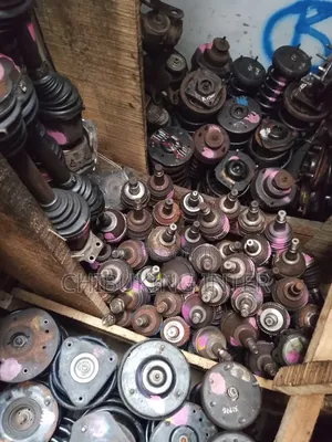 Shocks da Shafts na Escalade, Explorer, Escape, Caliber, Acadia, Cherokee