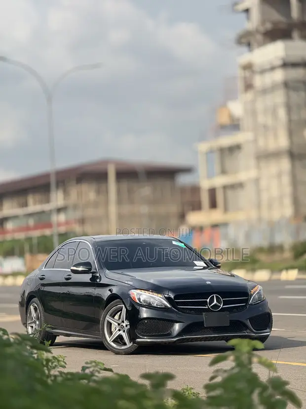 Mercedes-Benz C400 4Matic AWD Sedan 2015 Black - 1