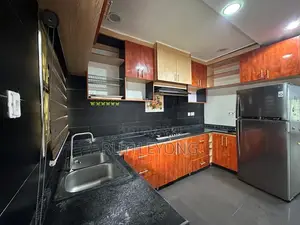 4 Bedroom Townhouse/Terrace in Lekki Paradise, Chevron for Sale