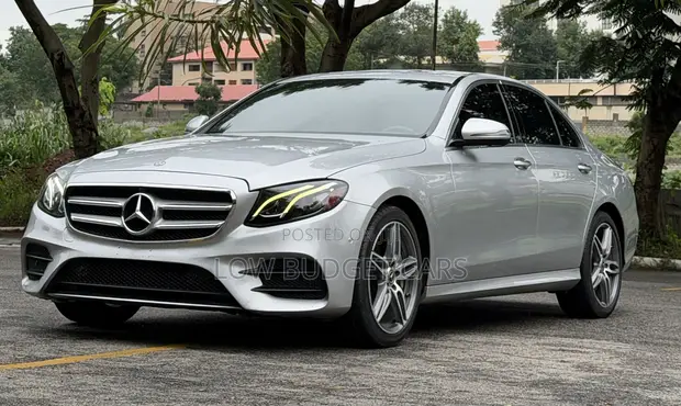 Mercedes-Benz E450 2019 Silver - 1