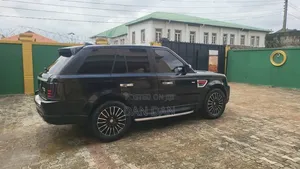 Range Rover Sport Airport Transfers & Chauffeur Service