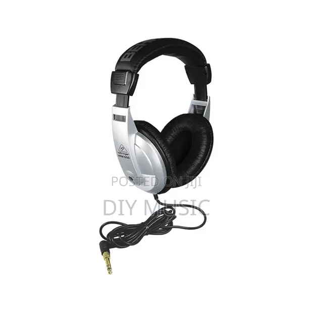 Behringer Home Recording Bundle: UMC22, C-1, HPM1000 - 1