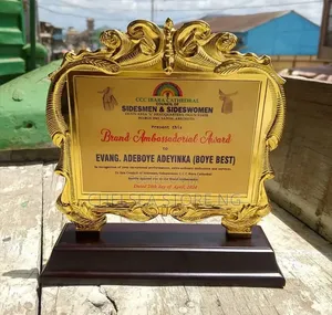 Gold Plaque Awards & Trophies