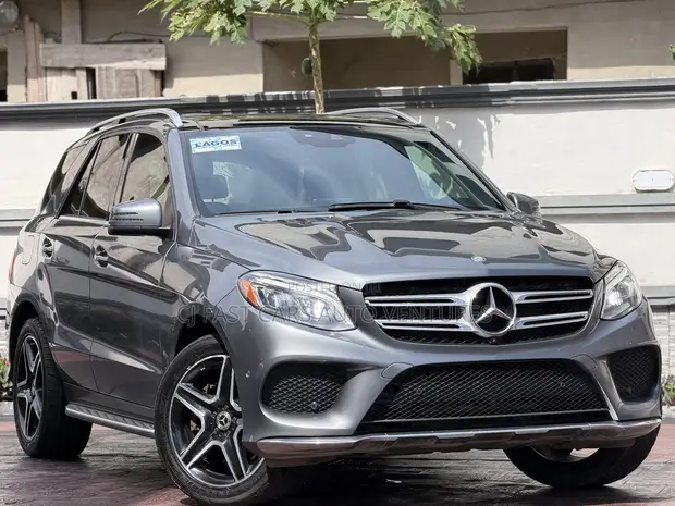 Mercedes-Benz GLE 400 4MATIC 2018 Gray - 1