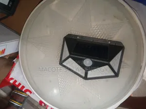 MACOTE LED Solar Wall Light