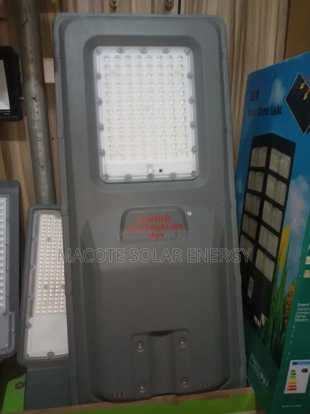 Suking 6000W Lithium Battery Solar Street Light - 1
