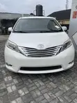 Toyota Sienna Limited Premium 2015 - 1