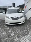 Toyota Sienna Limited Premium 2015 - 3
