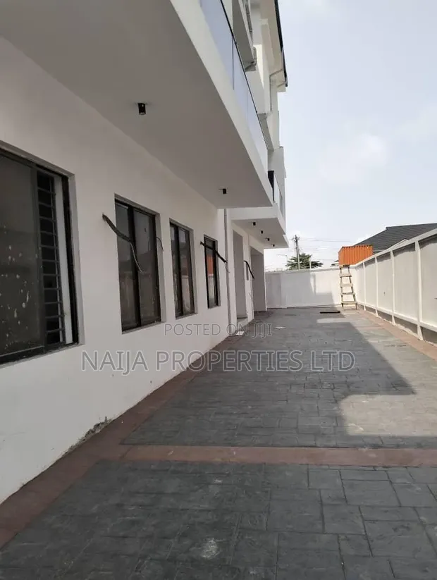 2 Units 5-Bedroom Duplex with BQ for Rent, Lekki Phase 1 - 1