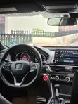 Honda Accord 2018 White - 3