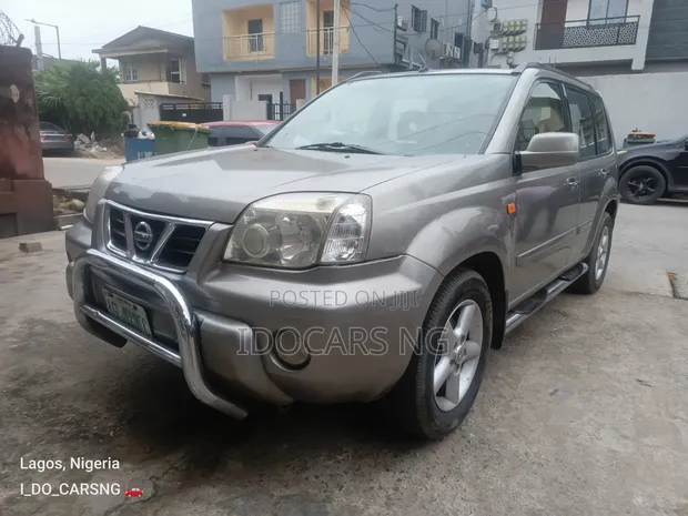 Nissan X-Trail 2.5 4x4 SE Automatic 2007 Grey - 1