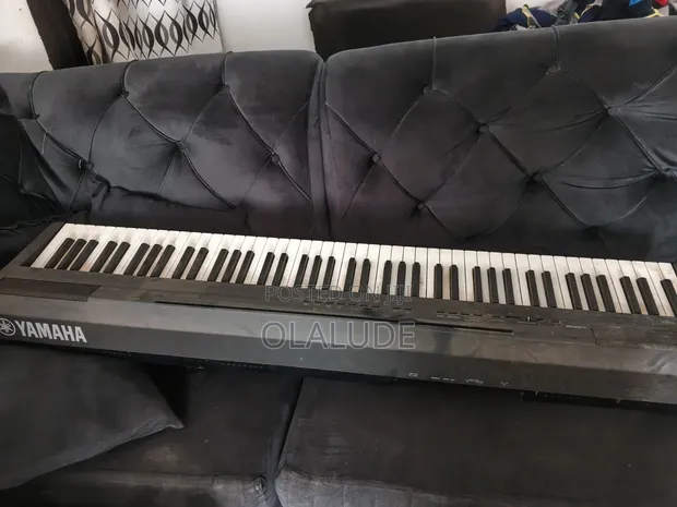 Yamaha P105 Midi Keyboard - 1