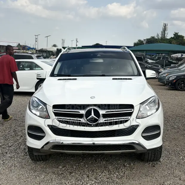 Mercedes-Benz GLE 350 2016 Fari - 1