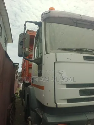 Iveco Euro Trakker Tipper 12 Tayoyi (Foreign Used)