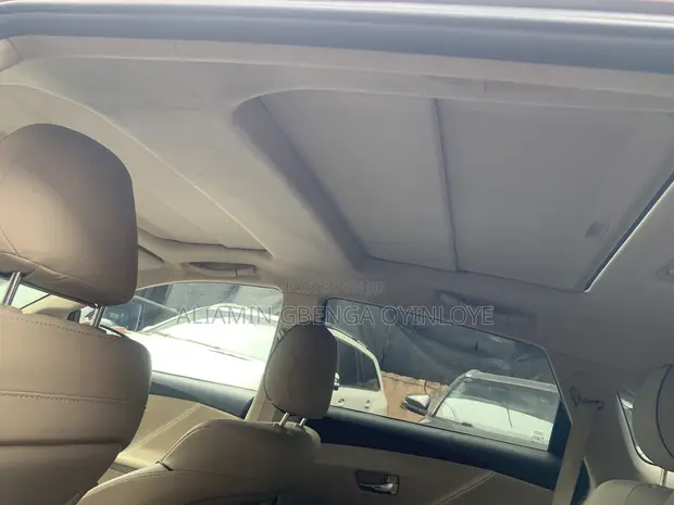 Toyota Venza XLE 2014 Brown - 1