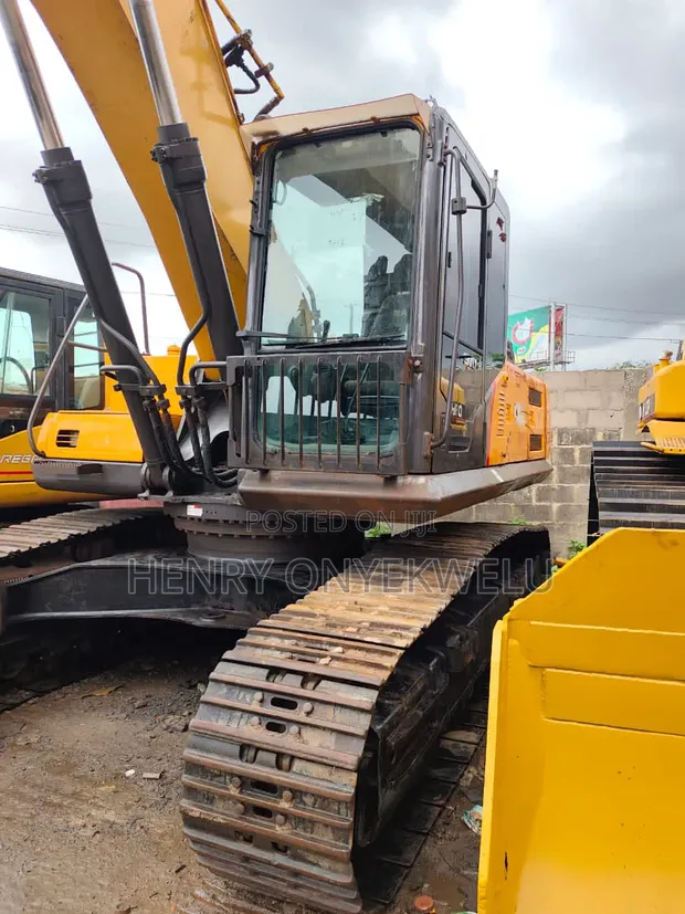 Sany SY335C Excavator - An Yi Amfani Da Shi A Kasashen Waje - 1