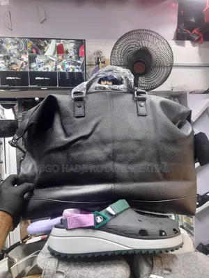 Babban Jakar Balaguro ta Sunsilk Leather Mai Inganci - Baƙar Fata