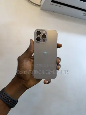 Apple iPhone 15 Pro Max 256GB