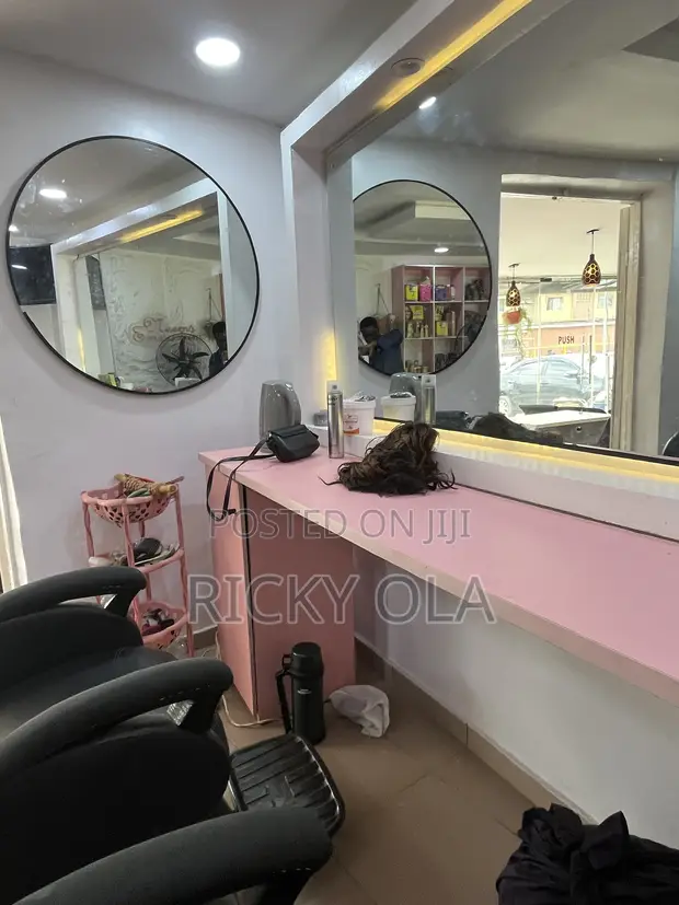 Salon Hair Dresser Table - 1
