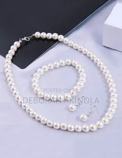 Vorah's Handmade Beaded Jewelry - 1