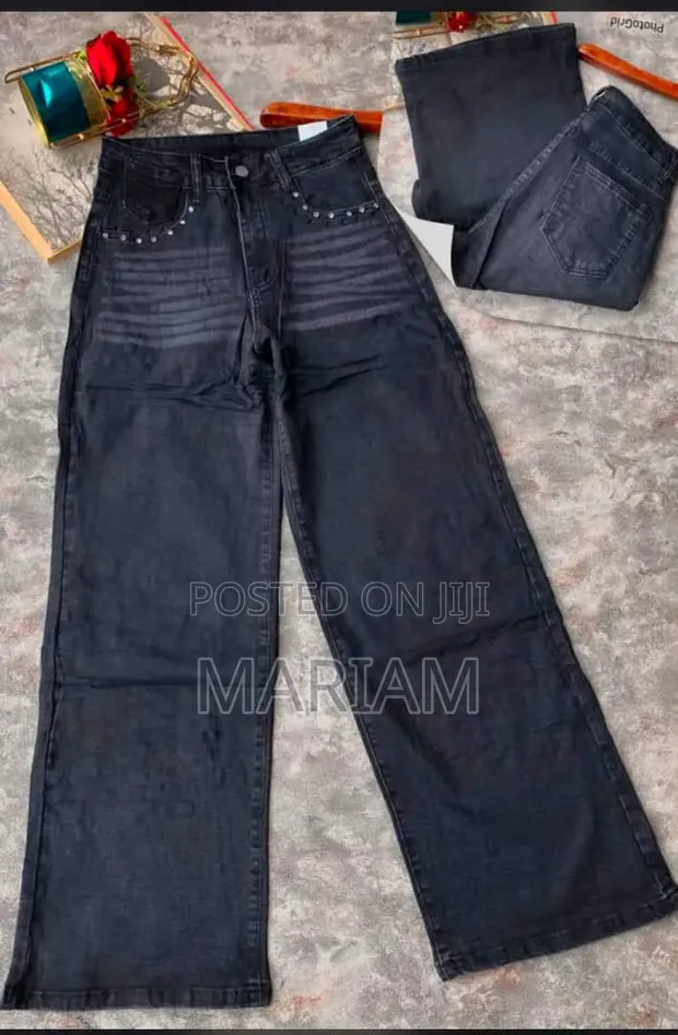 Baggy Jeans - Women's Classic Fit - 1