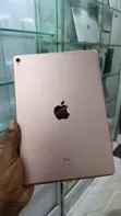 Apple iPad Pro 9.7-inch 32GB Wi-Fi - 1