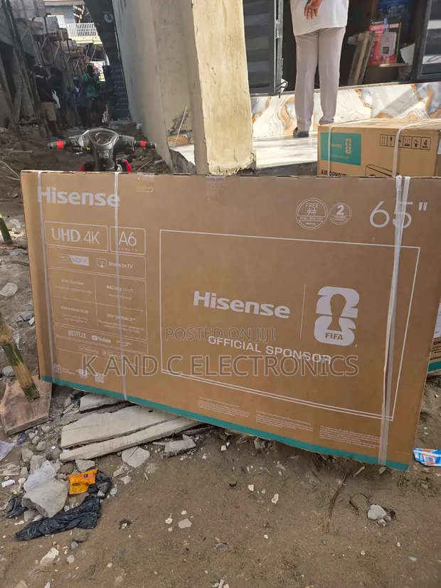 Hisense 65-Inch UHD 4K Smart TV - 1