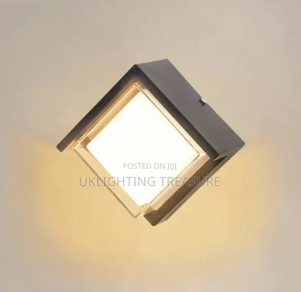 9w Bulkhead Light - 1
