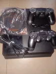 Sony PS4 Na Bature Da Aka Yi Amfani Da Shi, Tare Da Wasanni & 2 Controllers - 2